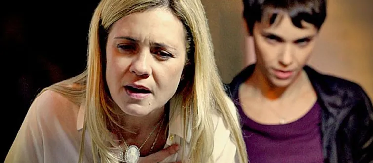 What is the name of the soap opera that aired in 2012 and starred the character Carminha?