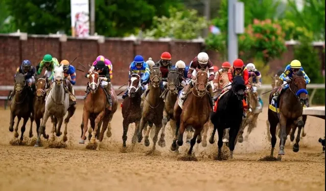 Which U.S. state is famous for its Derby, an annual horse race held on the first Saturday in May?